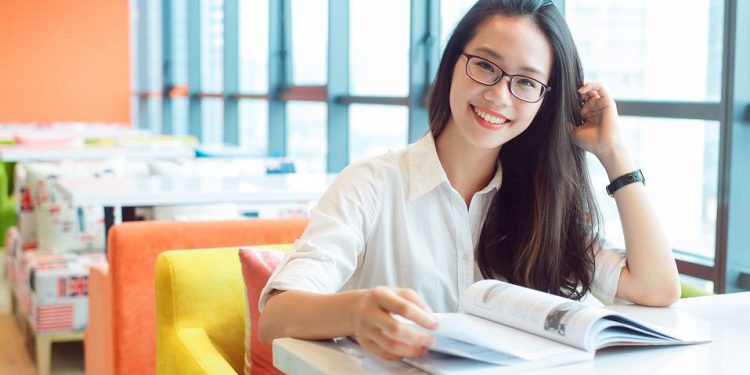 Đề thi tiếng Anh b2