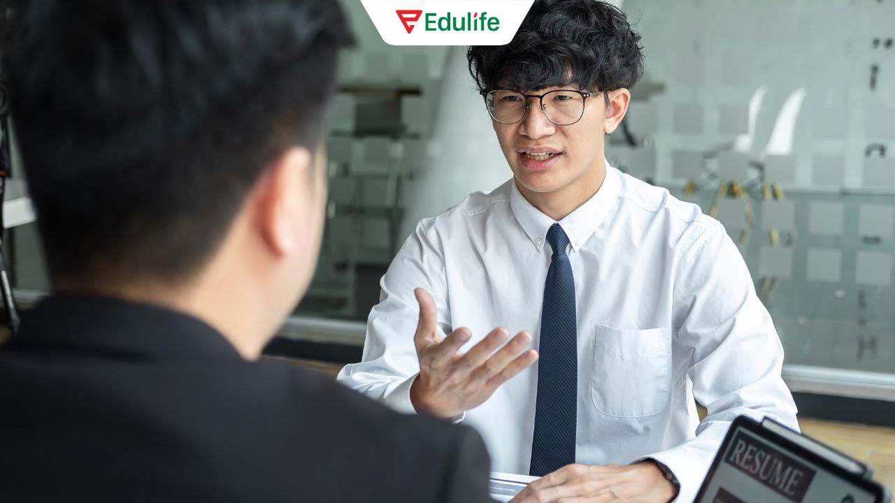 Mẫu bài giới thiệu bản thân là sinh viên