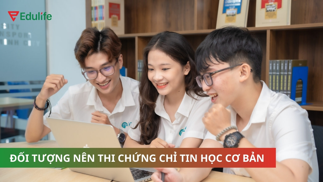 Các bạn sinh viên trẻ cần chứng chỉ ứng dụng công nghệ thông tin cơ bản