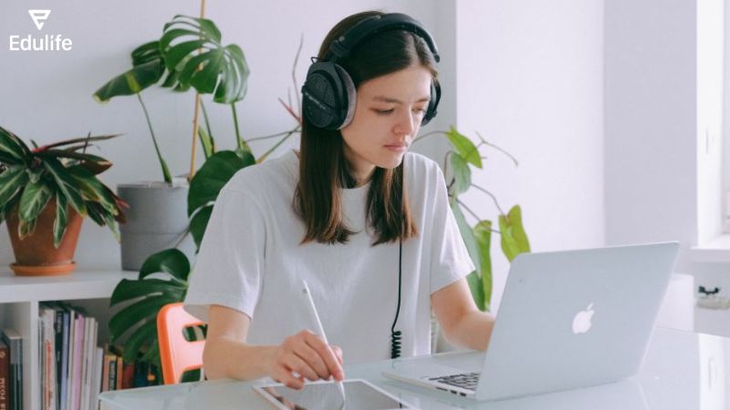 Phần thi Aptis Listening Part 3 là phần thi khó trong kỹ năng Nghe