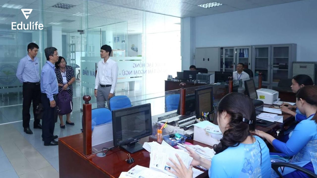 Hồ sơ đăng thí thi VSTEP tại Trường Đại học Lạc Hồng 