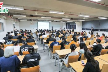 Review thi VSTEP tại Trường Đại học Thương Mại sẽ giúp bạn chuẩn bị tốt hơn