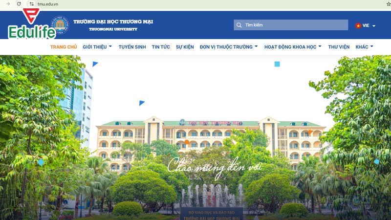 Bạn có thể đăng ký nhận thông tin thi trên website của trường