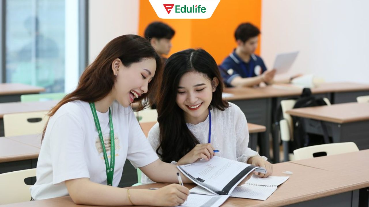 A2 Key phù hợp cho người đi làm muốn đánh giá năng lực tiếng Anh giao tiếp 