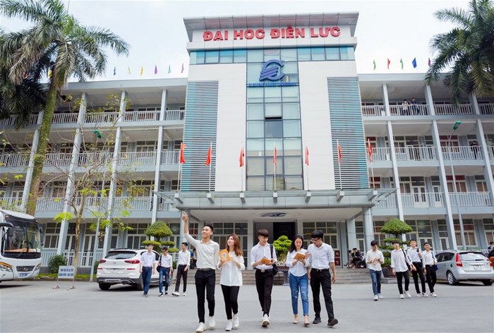Các kỳ thi được trường tổ chức với đề thi tiếng Anh B1 Đại học Điện Lực chuẩn hóa theo cấu trúc Bộ GD&ĐT quy định