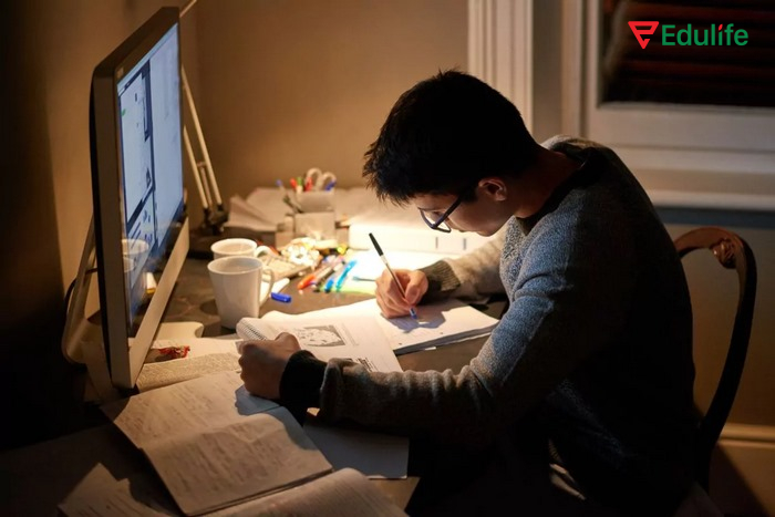 Câu ghép nằm trong cấu trúc ngữ pháp cơ bản tiếng Anh cần nắm vững thành thạo