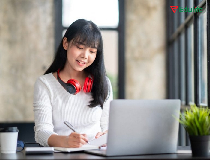 Hãy làm nhiều bài tập hơn để ứng dụng cấu trúc đảo ngữ thành thạo, linh hoạt