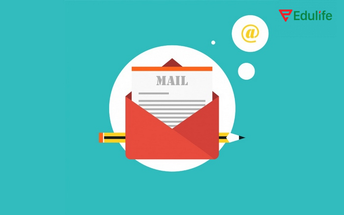 Look forward to + V-ing được dùng phổ biến ở cuối thư, email trang trọng để thể hiện sự trông đợi phản hồi từ người nhận