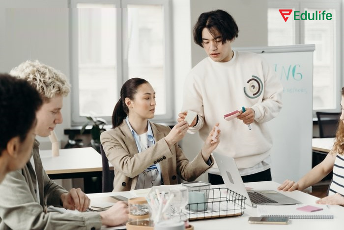 Gia tăng phản xạ khi luyện tập nhiều, nói nhiều, giao tiếp nhiều