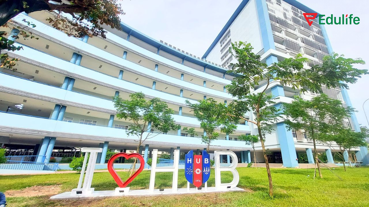 Trường Đại học Ngân hàng TP.HCM