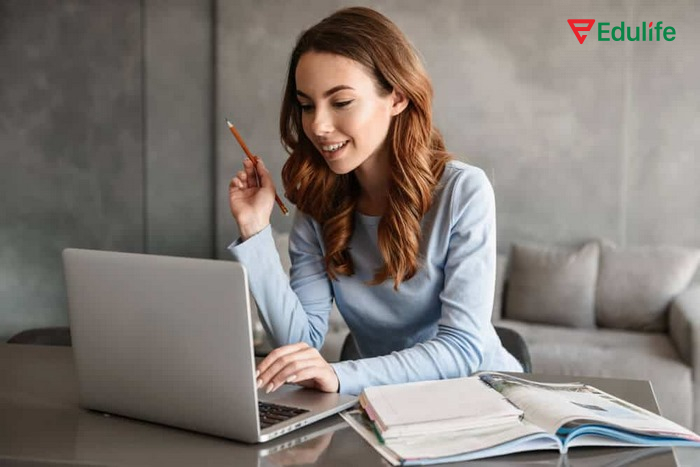 Nên linh hoạt dùng câu chủ ngữ giả để câu văn tự nhiên hơn, không quá lạm dụng