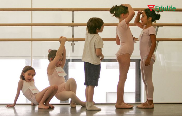 Câu so sánh dùng để nhận biết sự khác biệt hay tương đồng giữa hai đối tượng