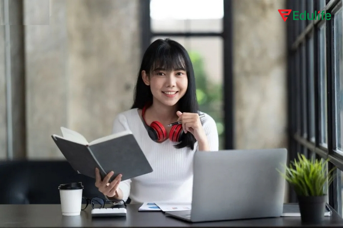 Không nên lạm dụng, dùng tùy tiện cấu trúc đảo ngữ trong giao tiếp hàng ngày