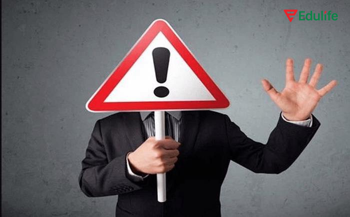 Cấu trúc Had better ở dạng phủ định dùng để cảnh báo ai đó không nên làm một hành động nào đó