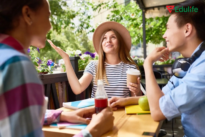 Câu trực tiếp chia thành nhiều dạng để dễ truyền đạt nguyên văn lời nói rõ ràng, chính xác