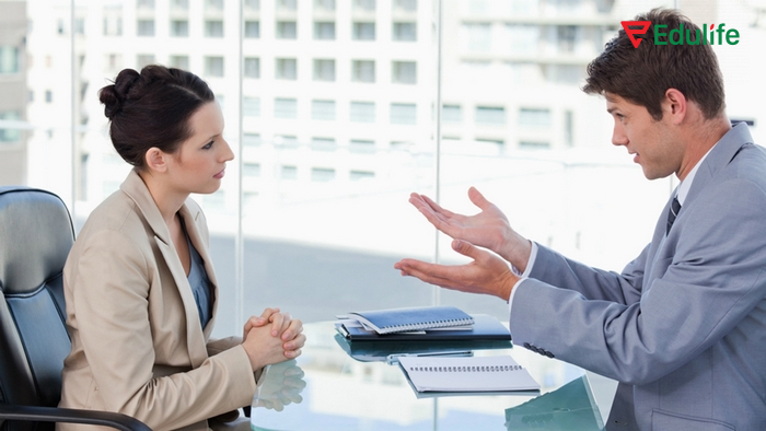 Cấu trúc trực tiếp dạng câu mệnh lệnh cần giữ nguyên hình thức, kết thúc câu bằng dấu chấm than hoặc dấu chấm