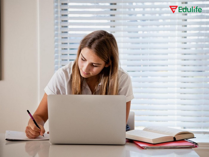 Would rather, would prefer, would like đều diễn tả sở thích nhưng cách dùng khác nhau