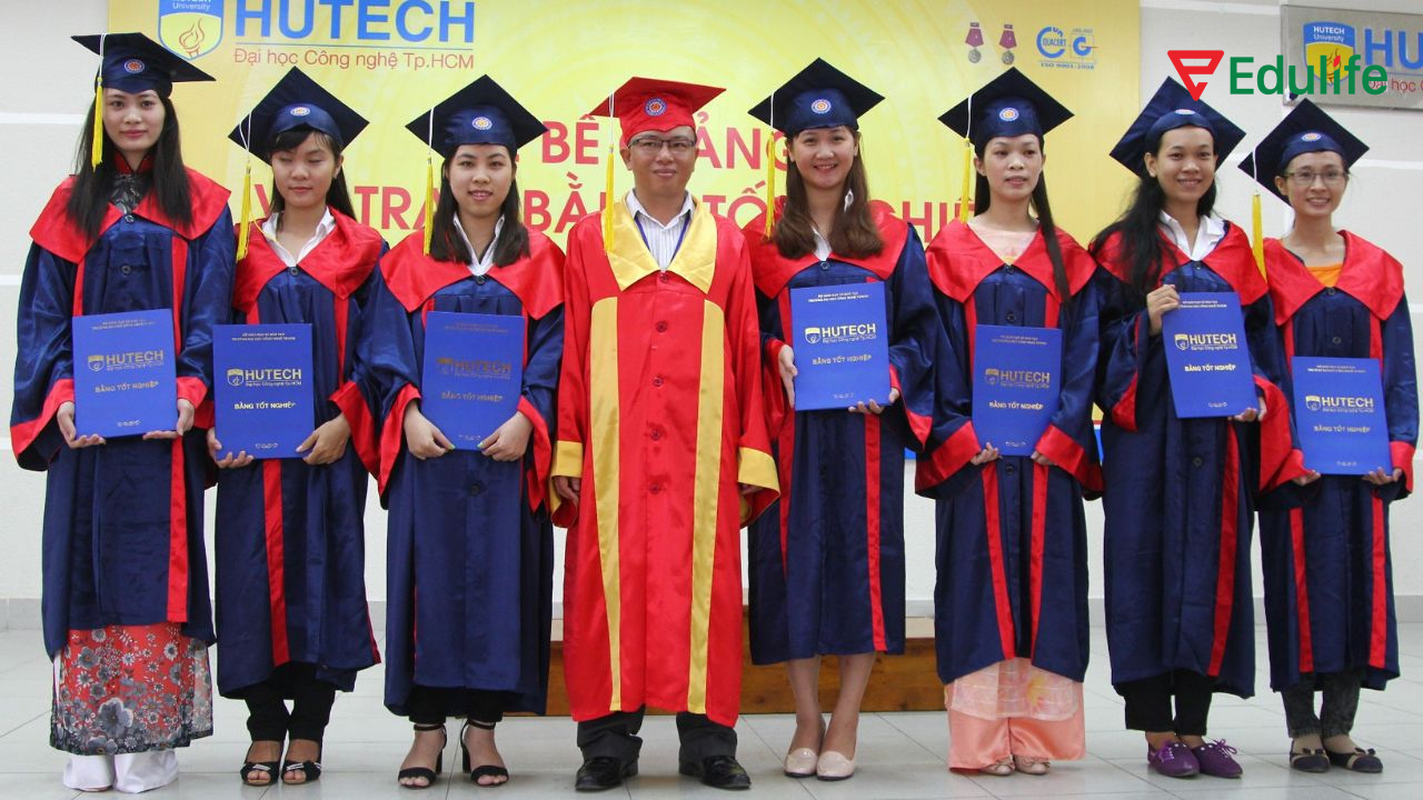 Đại học HUTECH yêu cầu chuẩn đầu ra tiếng Anh giúp sinh viên hội nhập môi trường làm việc quốc tế