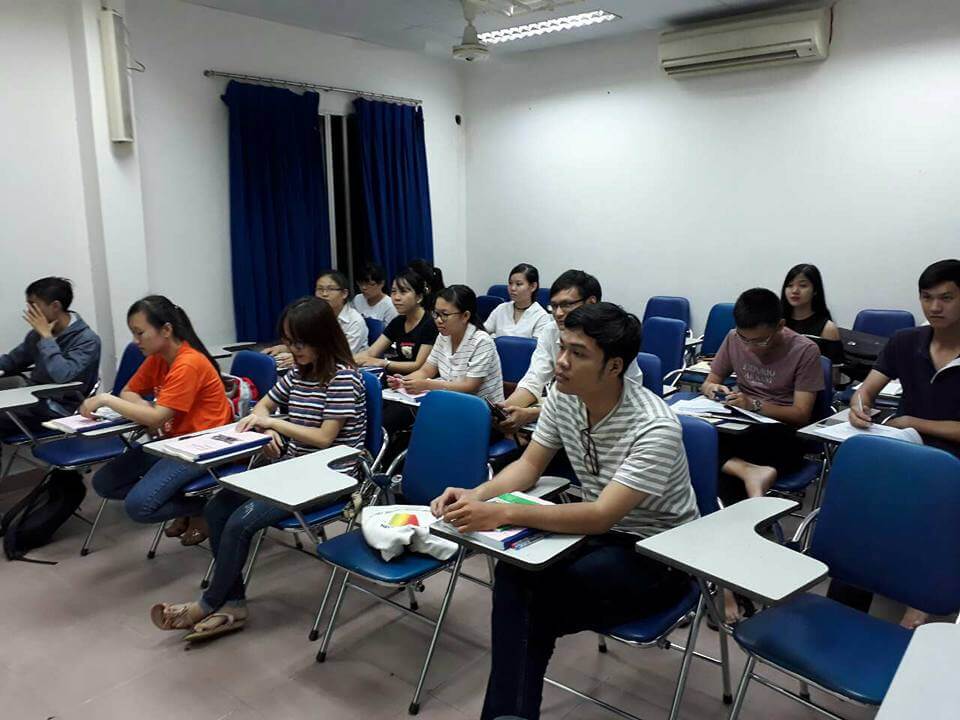 Download sách ôn thi Vstep hiệu quả