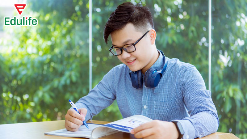 Học online dần trở thành xu hướng cho những người muốn học chứng chỉ tiếng Anh A2 B1 B2 tại Bến Tre