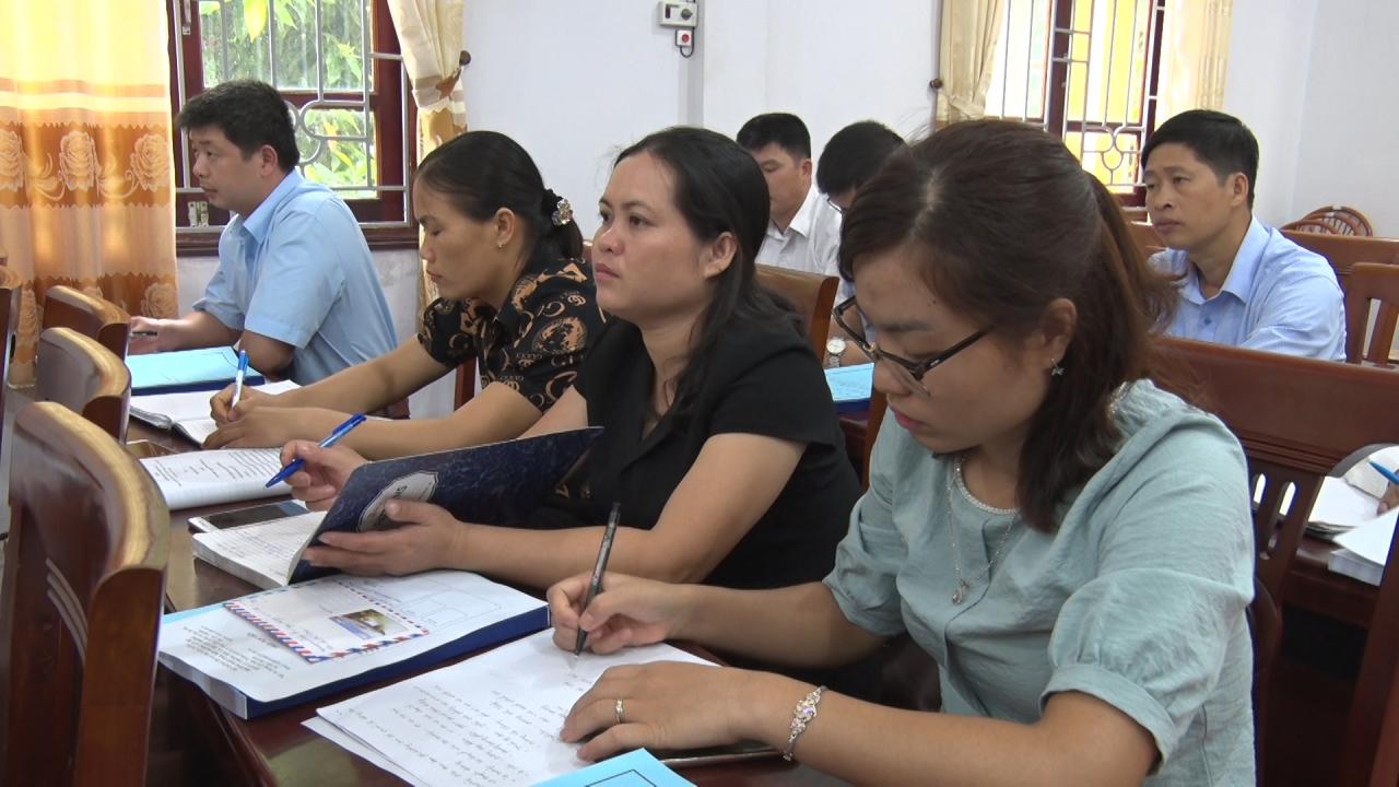 Tại chức ngôn ngữ Anh