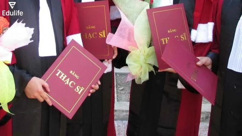 Thi thạc sĩ cần bằng tiếng anh gì