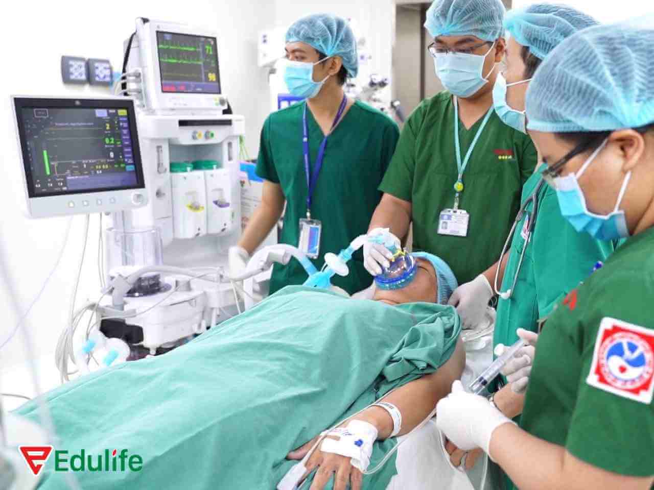 Học thạc sĩ điều dưỡng tại TPHCM