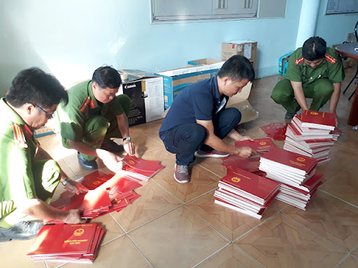 làm chứng chỉ tin học và tiếng anh lấy ngay