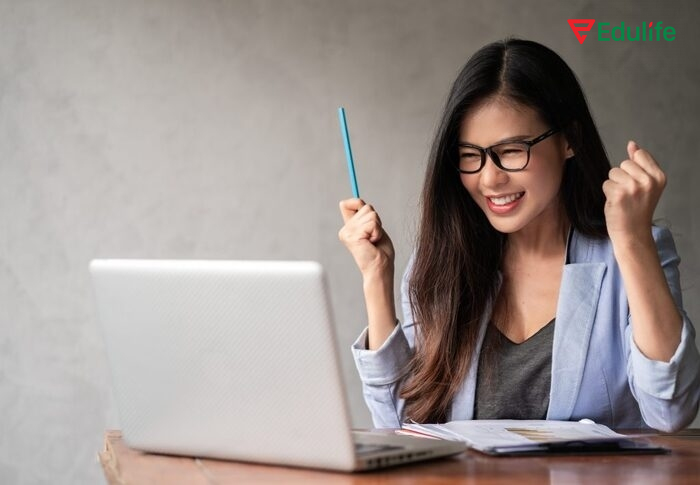 Mạo từ giúp người đọc, người nghe hiểu rõ hơn về danh từ đang được đề cập đến