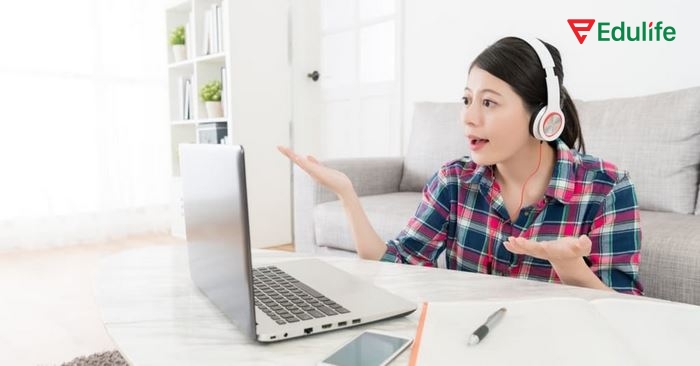 Học tiếng Anh lớp 11 cần chú trọng nhiều khả năng phát âm nghe - nói