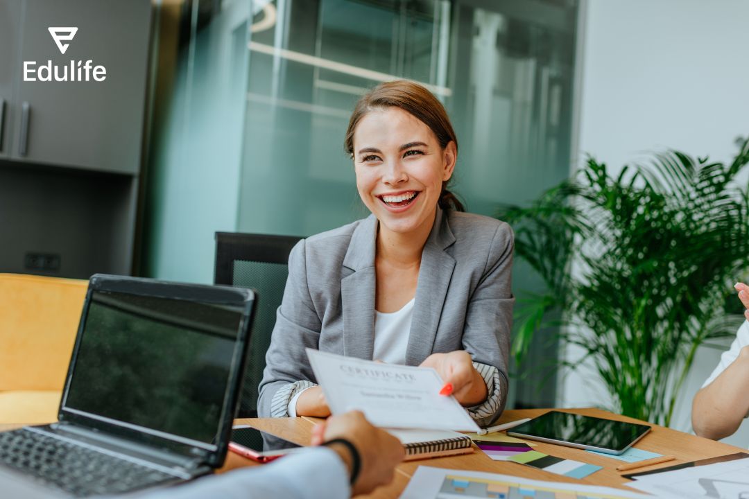 nhan-phieu-diem-ban-cung