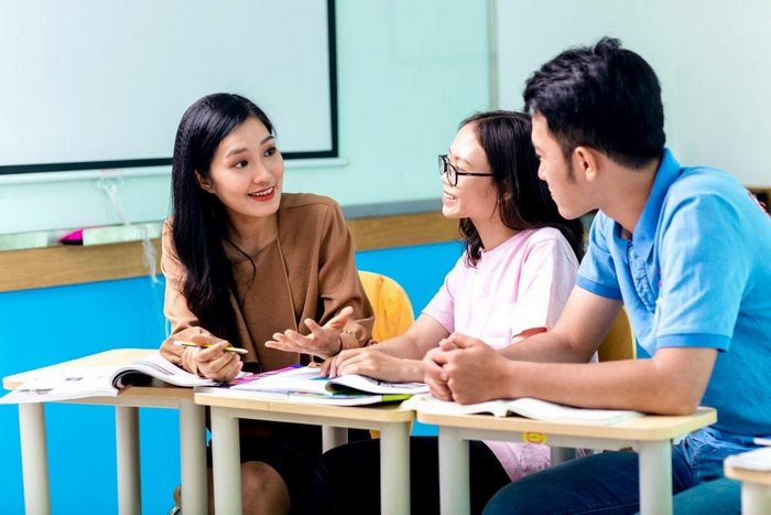 Hãy chủ động liên hệ để tìm hiểu kỹ lệ phí trước khi đăng ký thi chứng chỉ A2