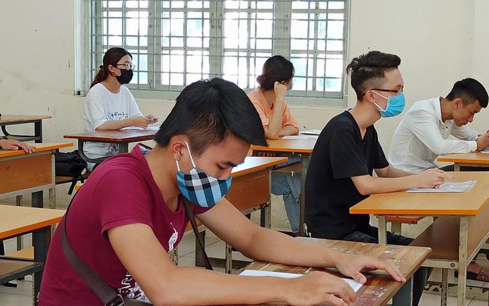sat test là gì
