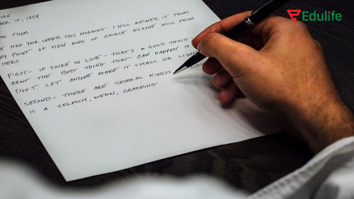 Thức giả định có thể dùng trong văn bản pháp lý, thư từ chính thức để thể hiện yêu cầu, đề xuất hoặc điều kiện