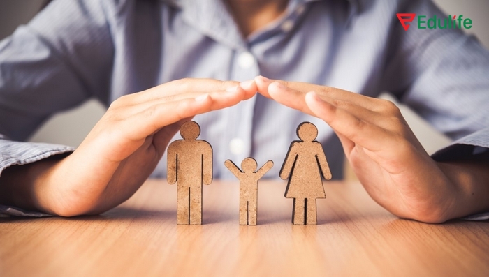 Thông tin tiếng Anh 11 Unit 1 Communication and Culture giúp học sinh hình thành ý thức bảo vệ sức khỏe gia đình và bản thân