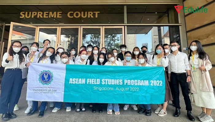 Bài tập 1 phần tiếng Anh 11 Unit 4 Listening muốn học sinh thể hiện mong muốn, nguyện vọng cá nhân với chương trình “ASEAN School Tour”