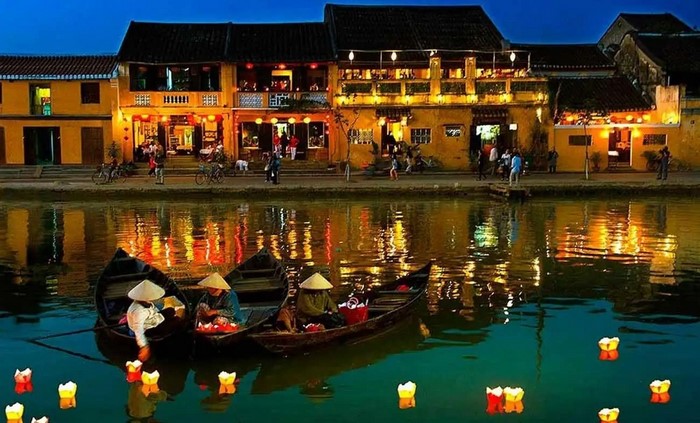 Qua bài tập tiếng Anh 11 Unit 6 Project, học sinh thấy được trách nhiệm của chính mình để bảo tồn di sản trong tương lai