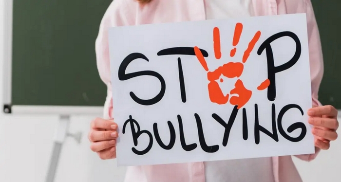 Bài tập tiếng Anh 11 Unit 9 Project giúp học sinh tự mình lên kế hoạch và gia tăng nhận thức về vấn đề bạo lực học đường