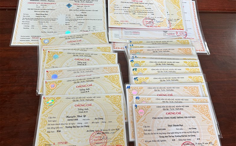 Bằng được làm giả một cách tinh vi, khó phân biệt