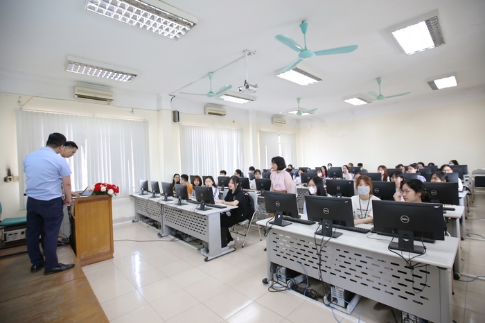 Đề thi VSTEP Đại học Bách Khoa Hà Nội được thiết kế để thí sinh làm bài trong 170 – 172 phút