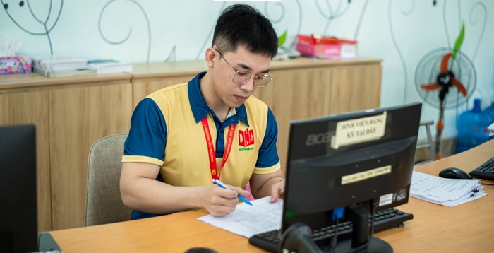 Quen với cấu trúc và dạng câu hỏi của đề thi VSTEP Đại học Nam Cần Thơ giúp thí sinh có kết quả tốt