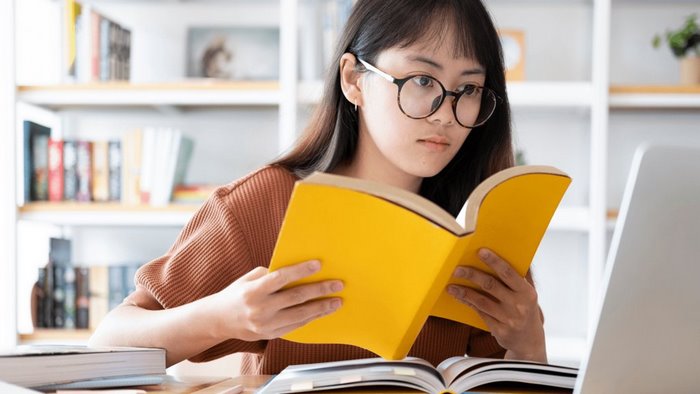 Hãy tận dụng các đề thi VSTEP Đại học Quy Nhơn của các kỳ trước để quen với định dạng đề thi