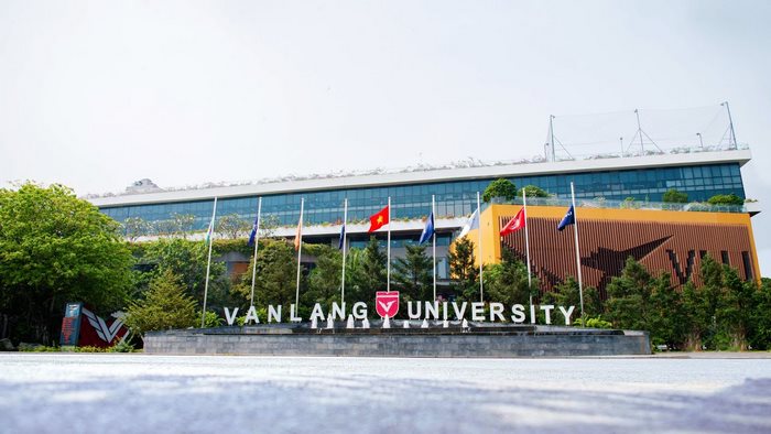 đề thi VSTEP Đại học Văn Lang