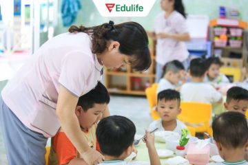 Bộ GDĐT bỏ chứng chỉ tiếng Anh, tin học trong hồ sơ thăng hạng giáo viên