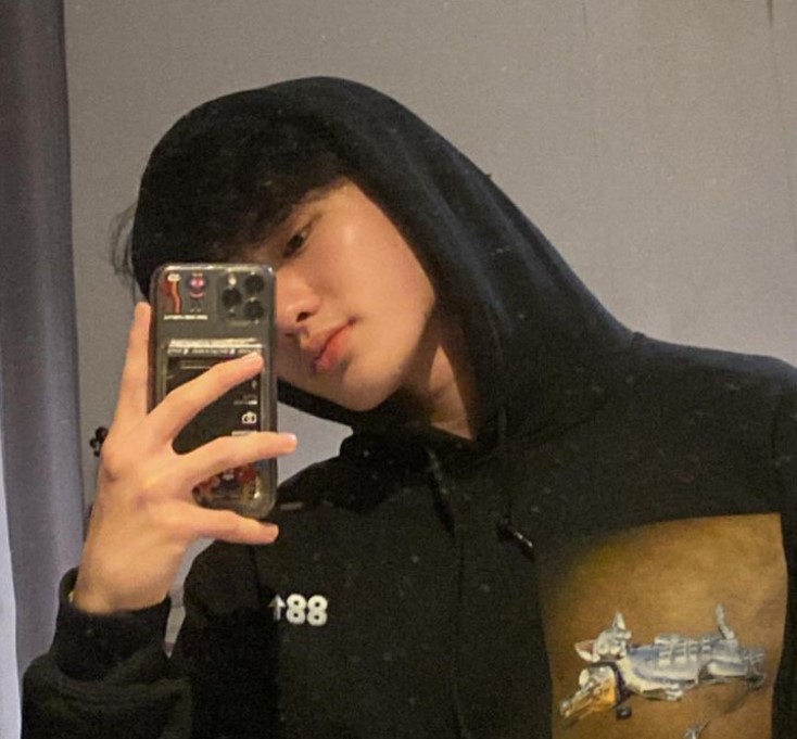 Học viên Nguyễn Trần Duy Khánh ôn VSTEP B2