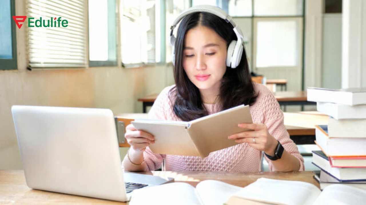 Thường xuyên luyện nghe các đoạn hội thoại tiếng Anh