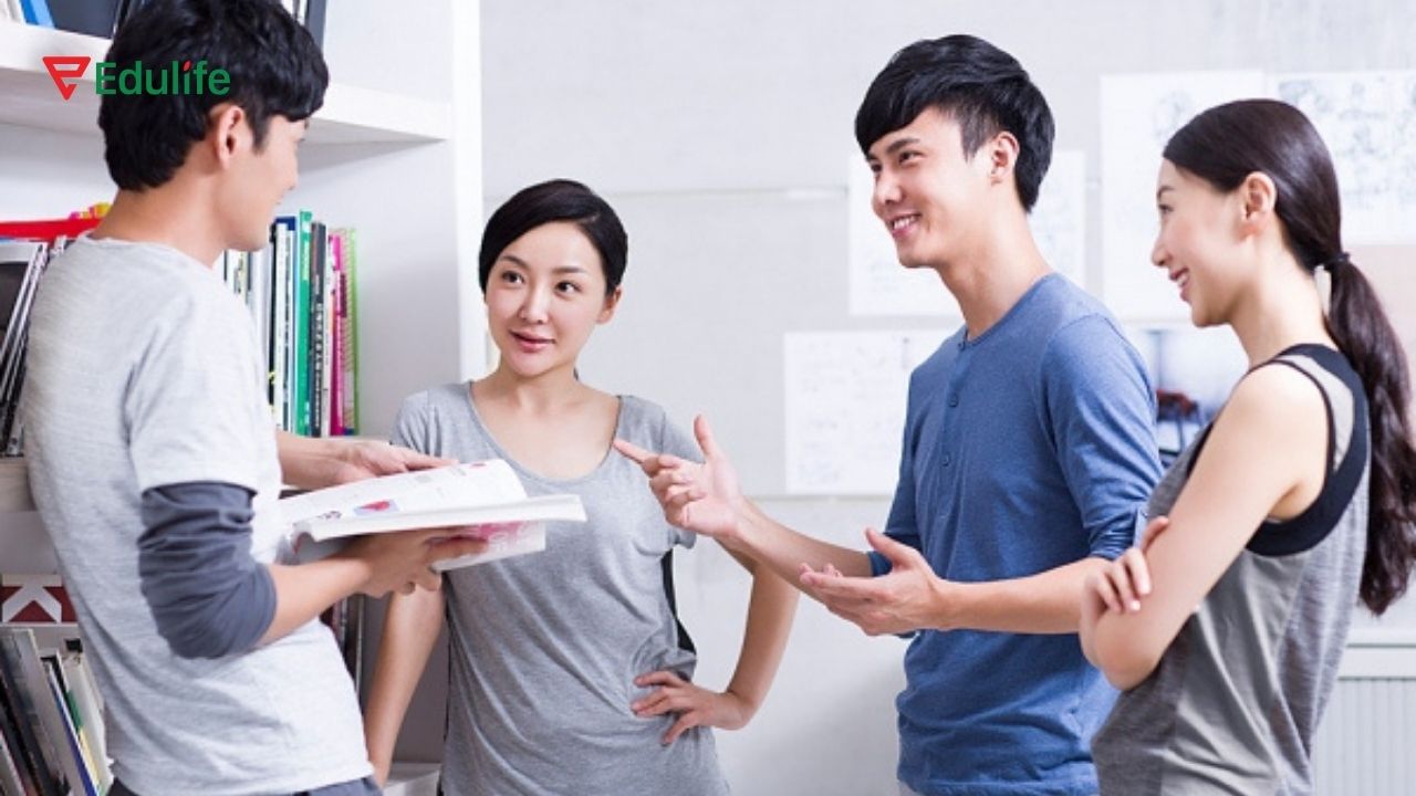 Chỉ nên dùng từ đệm trong giao tiếp thường ngày