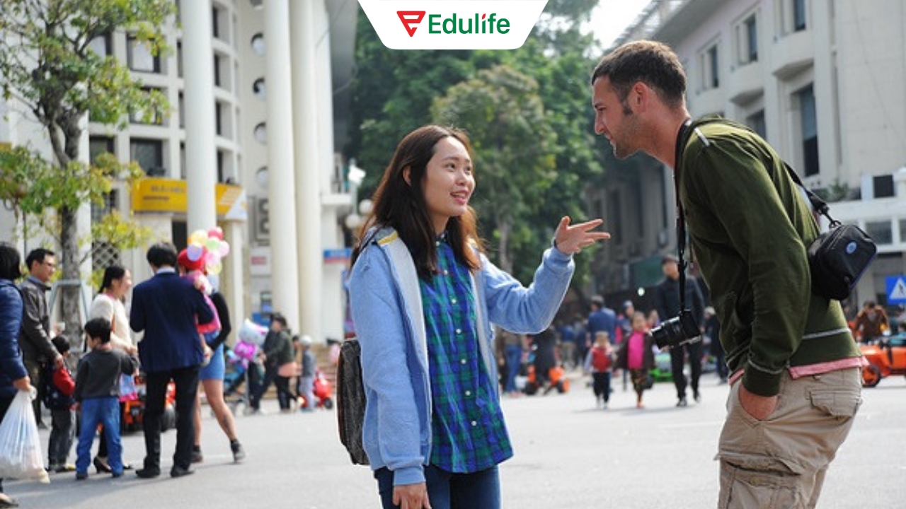 Chăm chỉ luyện nói tiếng Anh với người bản xứ