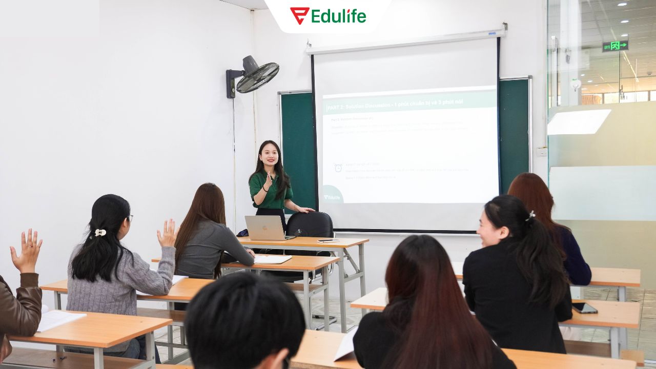 Edulife có lộ trình ôn luyện đúng trọng tâm cùng đội ngũ giáo viên giàu kinh nghiệm