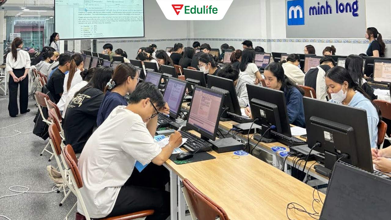 Mini Hippo tập trung đông học viên